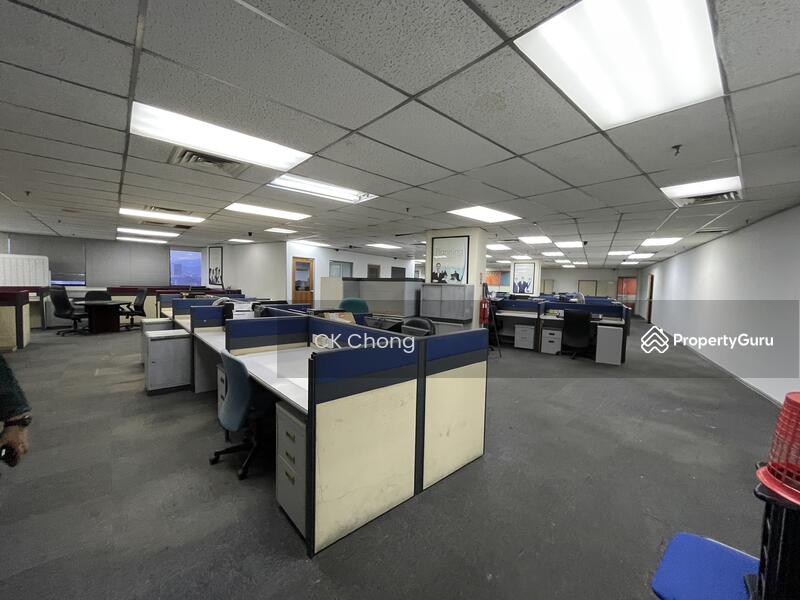 Untuk Disewa - Plaza Permata