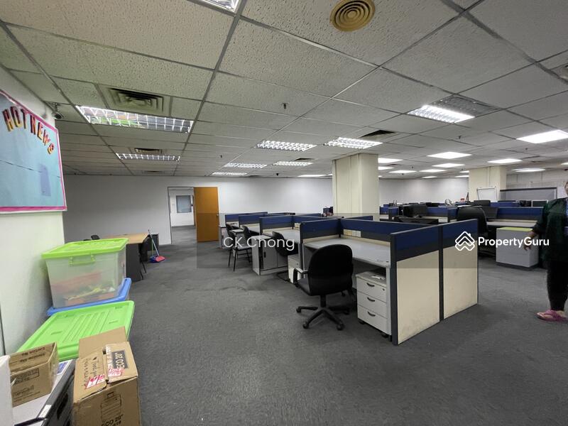 Untuk Disewa - Plaza Permata