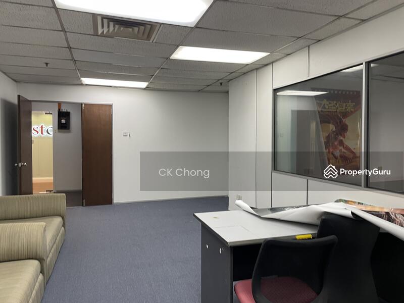 Untuk Disewa - Plaza Permata