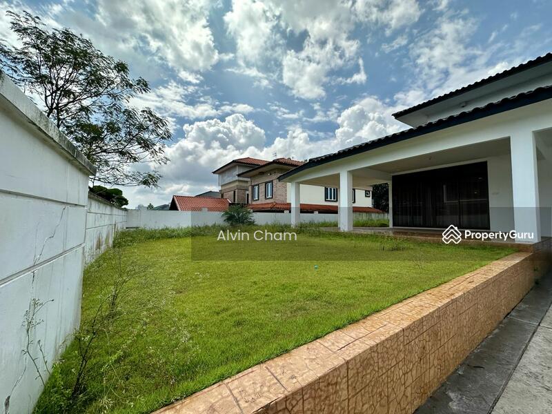 Johor Town Bukit Kesenangan 2 Storey Bungalow House For Sales, Bukit