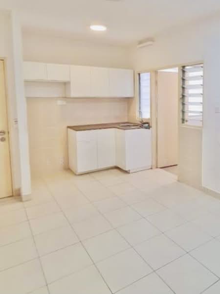 Apartment for Rent at De Bayu Apartment Setia Alam - Erin Yusof - Kitchen - PropertyGuru.com.my