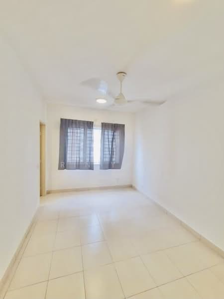 Apartment for Rent at De Bayu Apartment Setia Alam - Erin Yusof - Interior - PropertyGuru.com.my