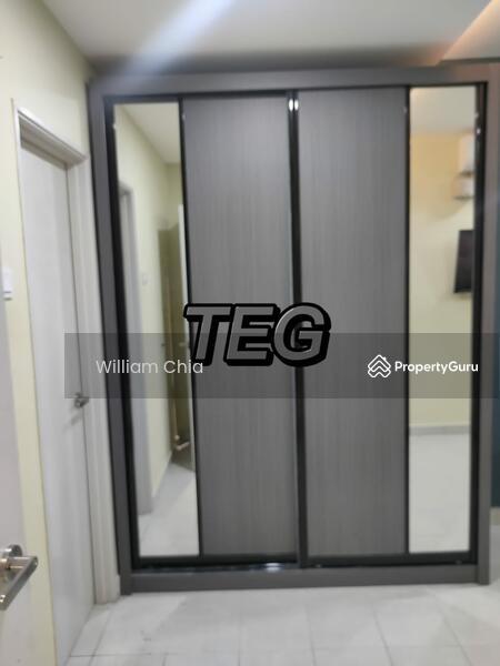 Built in Cabinet (Master Room)