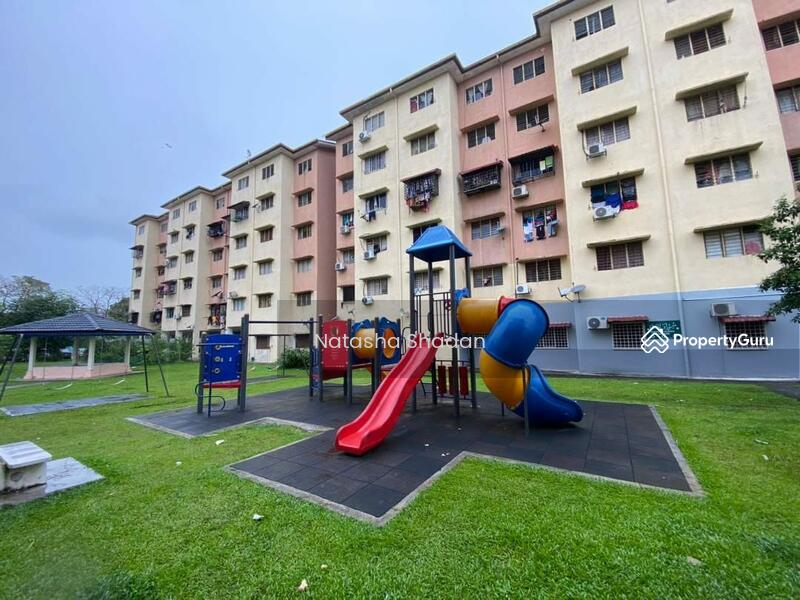 Untuk Dijual - Flat PKNS Section 7