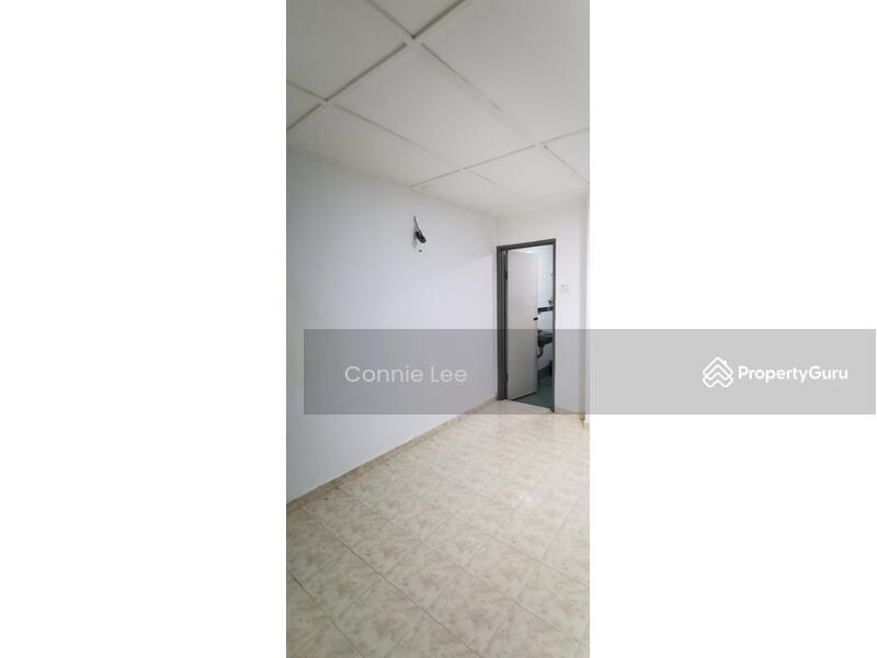 Untuk Disewa - Jalan Nuri Puchong Jaya