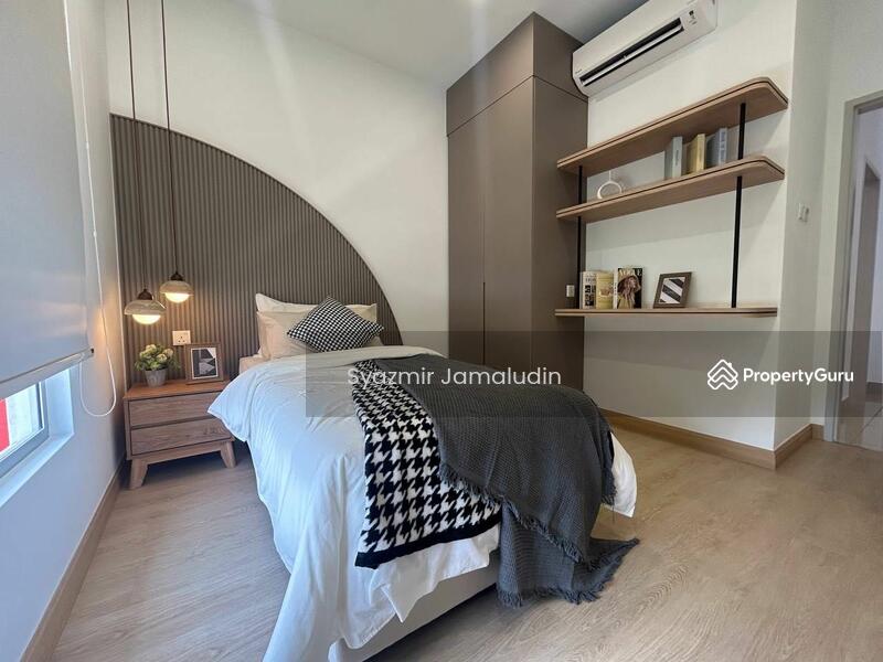 For Sale - Alpinia Bandar Baru Nilai Freehold Property