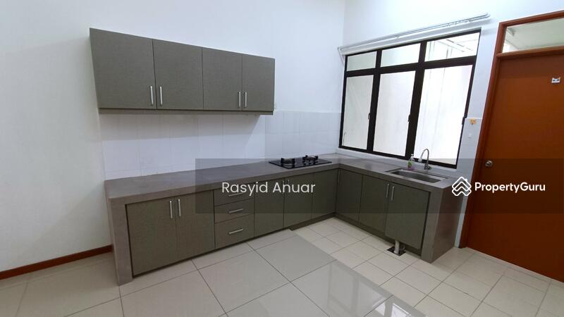 Rumah Teres 2 Tingkat untuk Dijual di Sepang (Selangor) - Rasyid Anuar - PropertyGuru.com.my