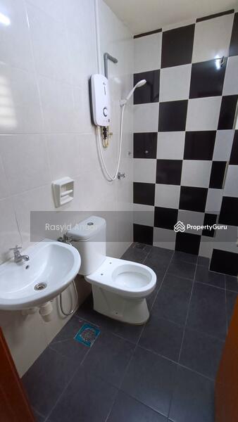 Rumah Teres 2 Tingkat untuk Dijual di Sepang (Selangor) - Rasyid Anuar - PropertyGuru.com.my