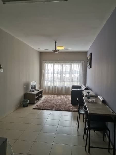 Kondominium untuk Dijual di Mutiara Residence - Jasper Tan - Living Room - PropertyGuru.com.my