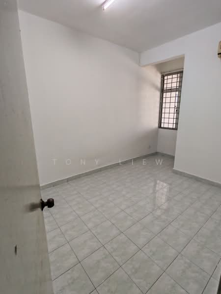 Kondominium untuk Disewa di Taman Lagenda Mas - Tony Liew - Interior - PropertyGuru.com.my