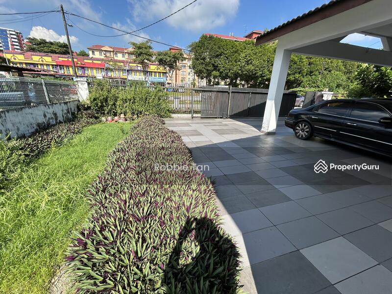 Untuk Dijual - Johor Bahru, Larkin