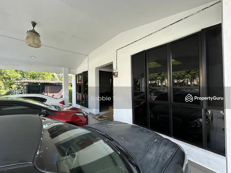 Untuk Dijual - Johor Bahru, Larkin