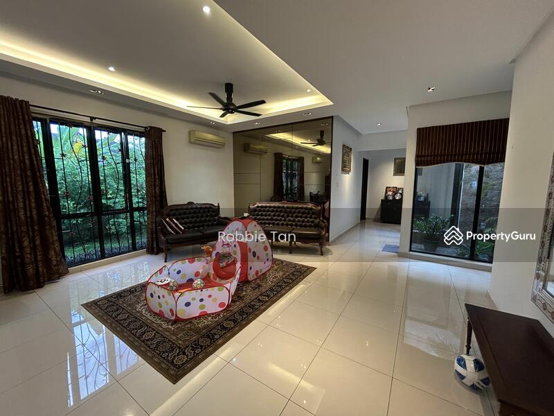 Untuk Dijual - Johor Bahru, Larkin