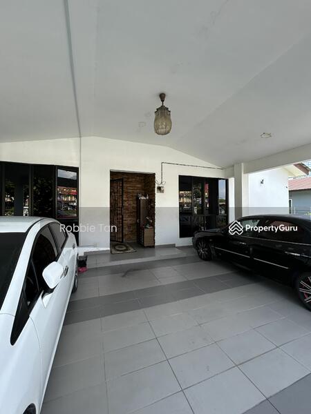 Untuk Dijual - Johor Bahru, Larkin