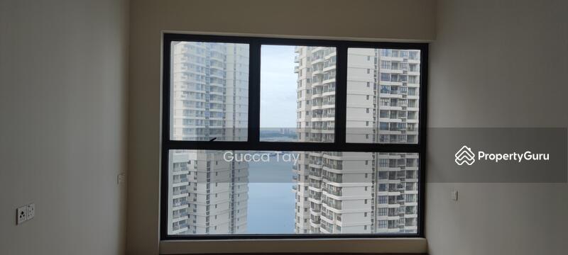 Condominium for Sale at Kings Bay @ Country Garden Danga Bay - Gucca Tay - PropertyGuru.com.my