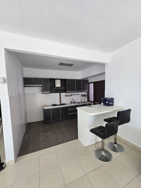 Kondominium untuk Dijual di Villa Park - Ron Liew - Kitchen - PropertyGuru.com.my