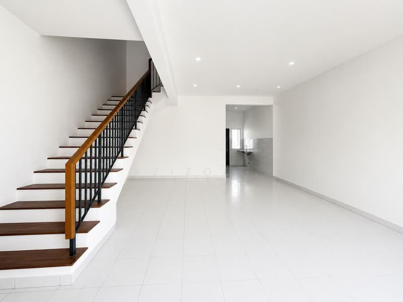 2-storey Terraced House for Sale in Bandar Bukit Tinggi (Klang) - Azizol . - PropertyGuru.com.my