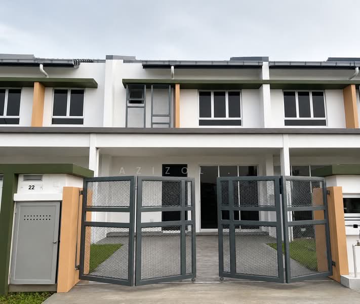 2-storey Terraced House for Sale in Bandar Bukit Tinggi (Klang) - Azizol . - PropertyGuru.com.my