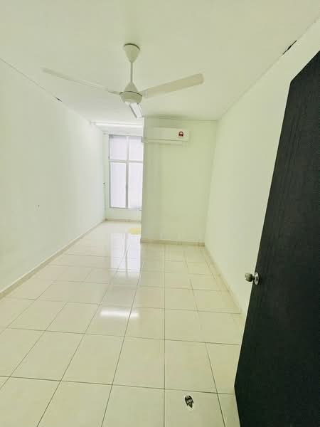 3-storey Terraced House for Rent in Kajang (Selangor) - Erin Yusof - Interior - PropertyGuru.com.my