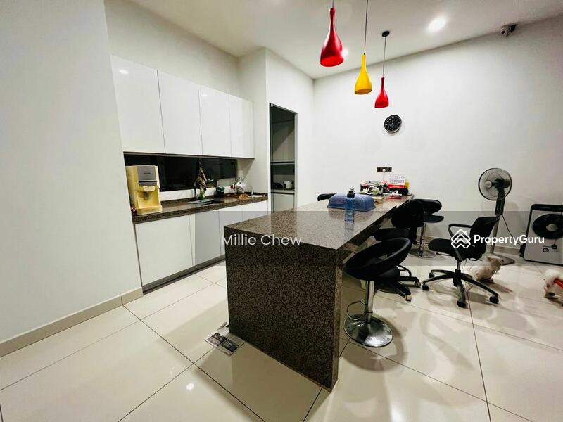 Untuk Dijual - Terrace house at Greenlane
