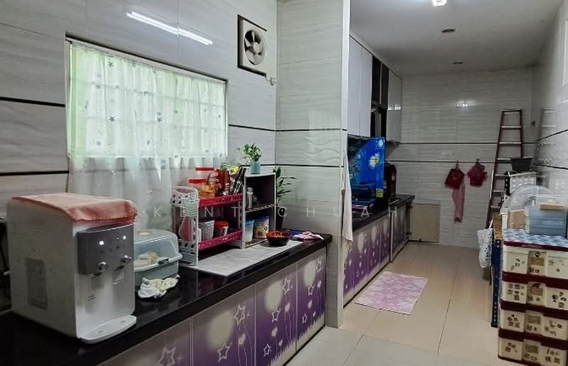 3-storey Terraced House for Sale in Raja Uda (Butterworth) - Kent Chuah - Kitchen - PropertyGuru.com.my