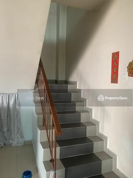 For Sale - Seri Gembangan double storey corner