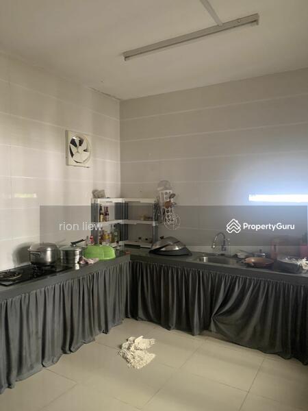 For Sale - Seri Gembangan double storey corner