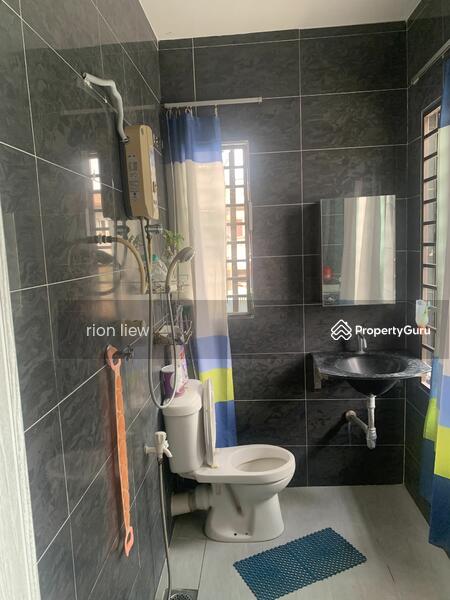 For Sale - Seri Gembangan double storey corner