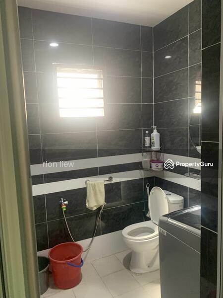 For Sale - Seri Gembangan double storey corner