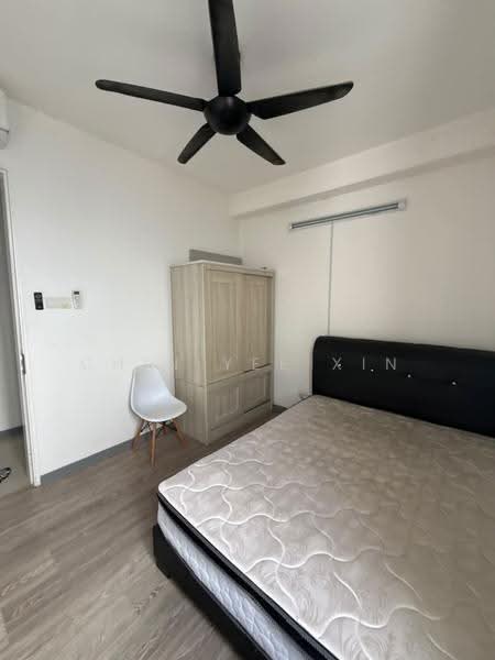 Kediaman Servis untuk Disewa di United Point (Residensi Berpadu) - Chin Yee Xin - Bedroom - PropertyGuru.com.my