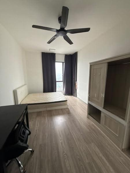 Kediaman Servis untuk Disewa di United Point (Residensi Berpadu) - Chin Yee Xin - Bedroom - PropertyGuru.com.my