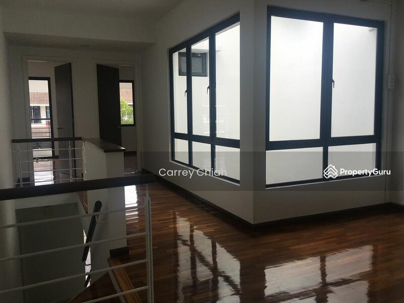 Lake Edge Puchong, Jalan LE 1, Bandar Metro Puchong, Puchong, Selangor