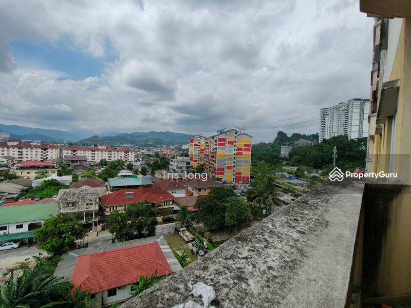 Untuk Dijual - Putri Laksamana