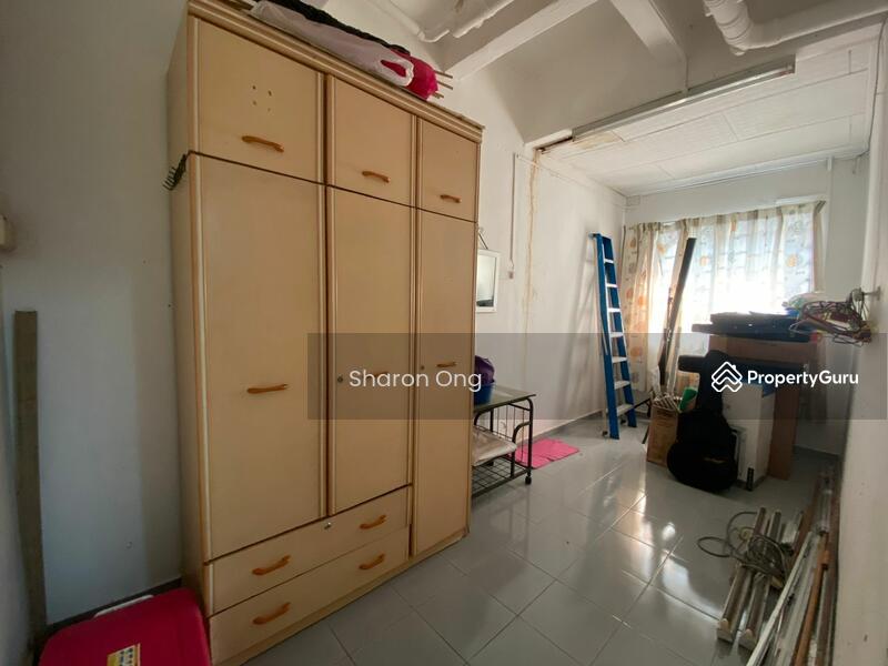 Jalan Penyiaran Taman Universiti, Jalan Penyiaran Taman Universiti