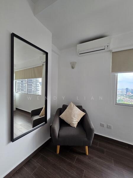 For Rent - Park Rose