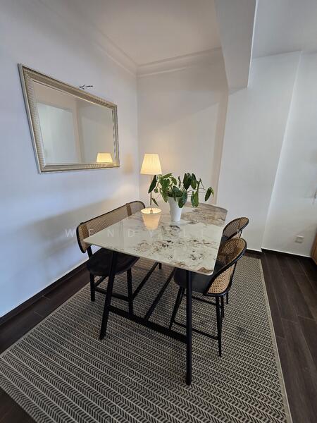 For Rent - Park Rose