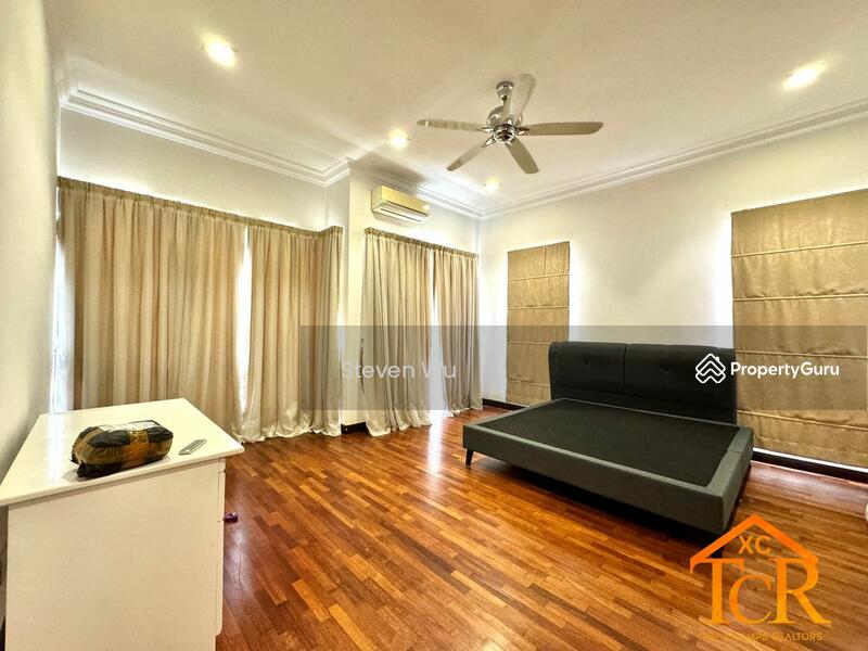 Fully Renovated 2 Storey SemiD House Setia Ecopark Tropika Phase