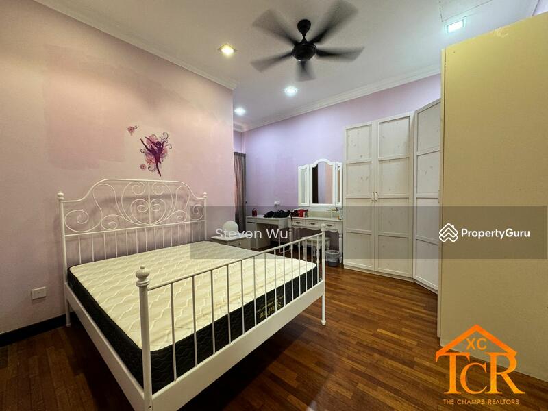 Fully Renovated 2 Storey SemiD House Setia Ecopark Tropika Phase