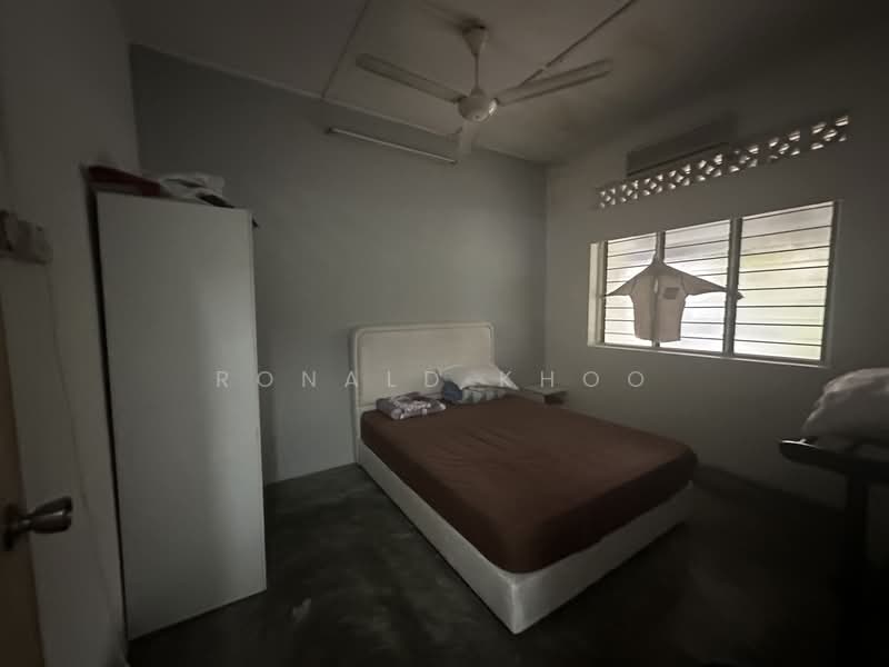 2-storey Terraced House for Sale in Petaling Jaya (Selangor) - Ronald Khoo - Bedroom - PropertyGuru.com.my