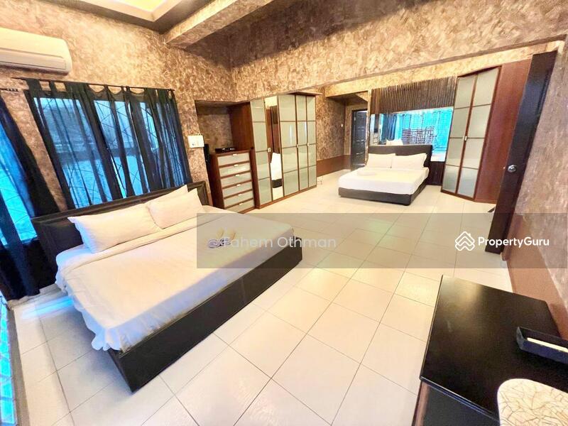 Taman Zooview, Jalan Lintang Zoo View, Ampang Jaya, Ampang, Selangor, 5 Bedrooms, 4300 sqft, B