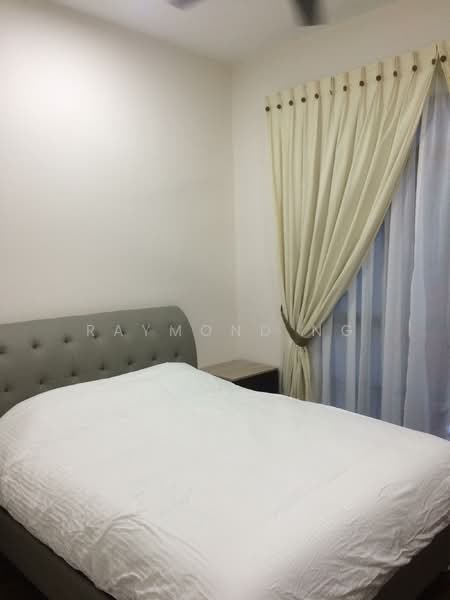 Servis Apartment untuk Disewa di Isola - Raymond Ng - Bedroom - PropertyGuru.com.my
