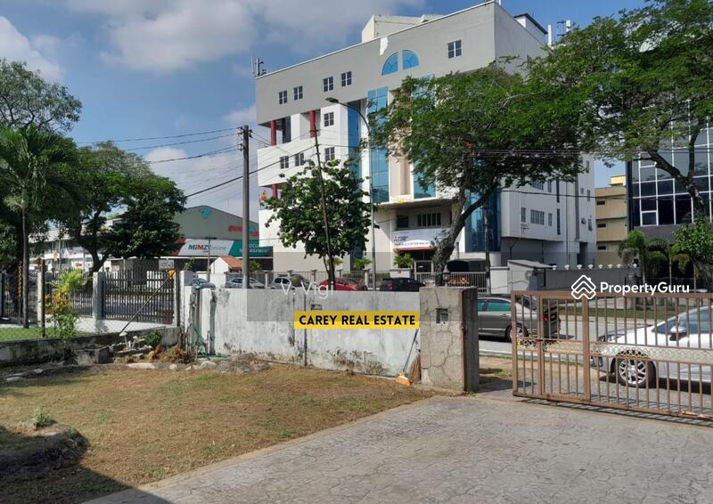 Single Storey Bungalow at Jalan Penchala Petaling Jaya For Sale