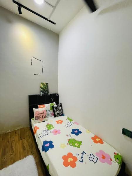 Condominium for Rent at Bandar puteri puchong, puchong, jalan kenari - Mak Hon Yean - Bedroom - PropertyGuru.com.my