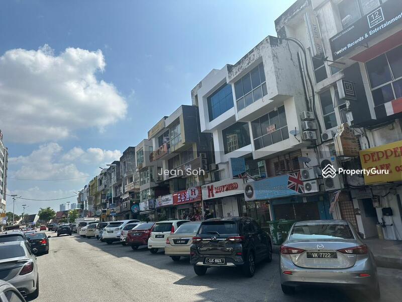 Untuk Disewa - Shop-office at Subang Jaya
