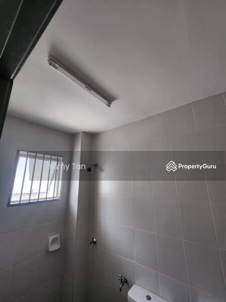 Bromelia Bandar Seri Coalfields Sungai Buloh Double Storey House For Sell untuk Untuk Dijual - RM 498,000, Apr 2026 - PropertyGuru.com.my