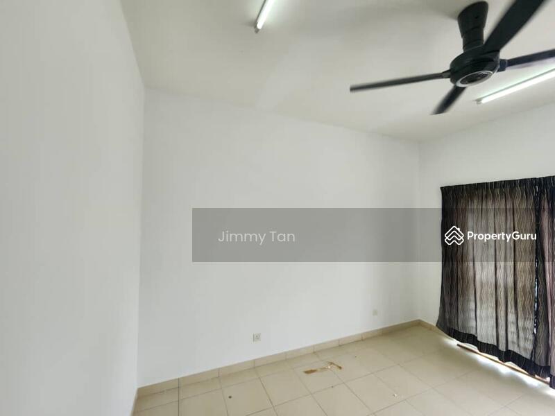 Bromelia Bandar Seri Coalfields Sungai Buloh Double Storey House For Sell untuk Untuk Dijual - RM 498,000, Apr 2026 - PropertyGuru.com.my