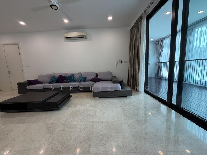 Untuk Disewa - Sastra U-Thant