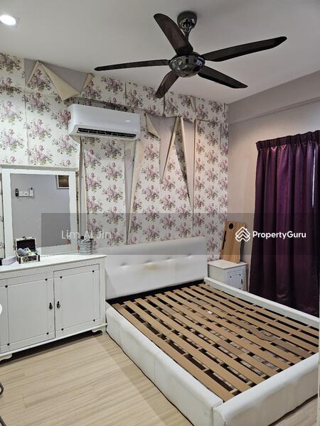 For Sale - Lakes Condominiums / Pangsapuri Tasik