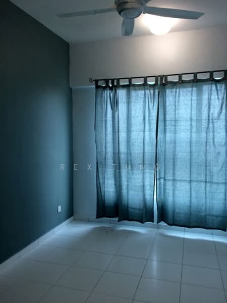 Condominium for Rent at The Golden Triangle Condominium - Rex Tung - Interior - PropertyGuru.com.my