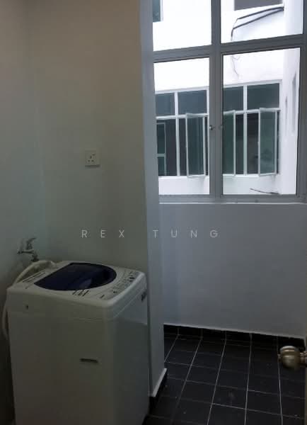 Condominium for Rent at The Golden Triangle Condominium - Rex Tung - Interior - PropertyGuru.com.my
